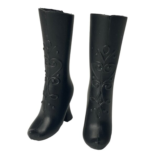 Disney Frozen Anna Black Barbie Doll Boots With Heels & Swirl Pattern - Fashion - Picture 4 of 9